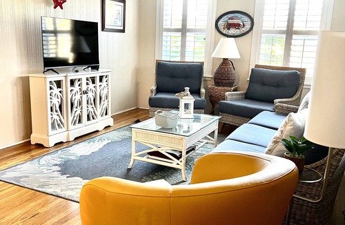Treasure Island Cottage | The Perfect Coastal Getaway!