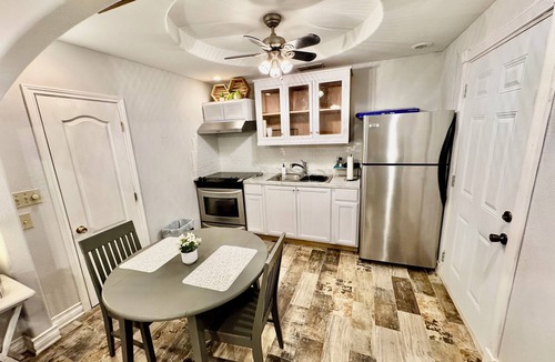 Bonanza Apartment | The Perfect Cute Casita Getaway
