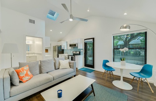 Allandale House | The Perfect Executive Retreat in Central Austin