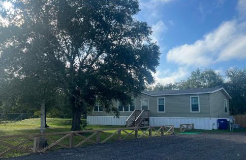 Clewiston House | The Perfect Get Away !