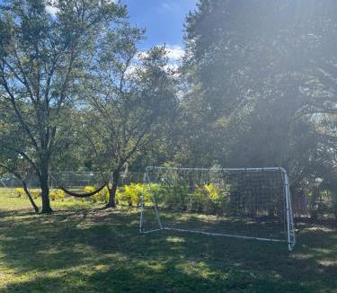 Clewiston House | The Perfect Get Away !