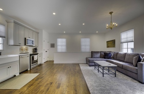 12 South House | The Perfect Hideaway - Plan Your 30 Day Escape