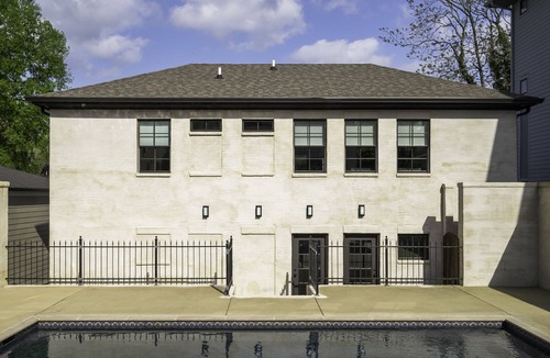 12 South House | The Perfect Hideaway - Plan Your 30 Day Escape