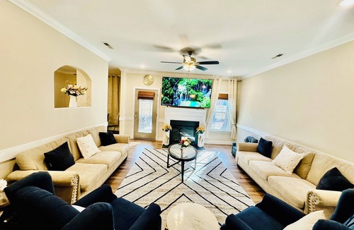 Rocky Mount House | The perfect Home spacious 5-bedroom 8 beds 3 bathrooms in Rocky Mount
