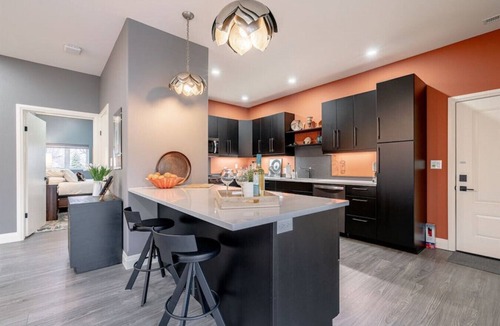 Ruthven Apartment | The Perfect Kingsville Getaway