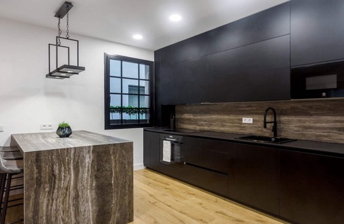 Sol Condo | The perfect location in the center of Madrid