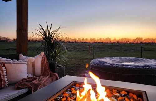 Carthage House | The Perfect Retreat: Modern Tiny Home - Hot Tub - Stunning Sunset Views