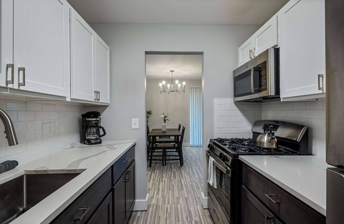 Rochester Apartment | The Perfect Stay Cozy Clean Convenient