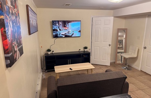 Weequahic Apartment | The Perfect Stay