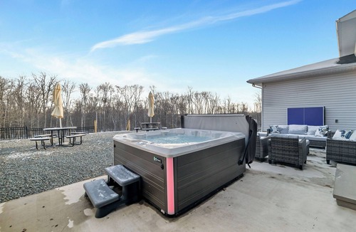 Tobyhanna House | The Perfect Pocono Escape