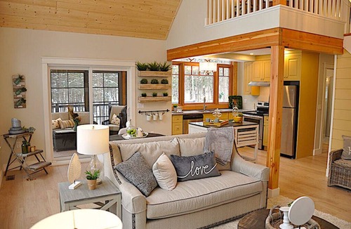 Irondale Cottage | The perfect winter escape for couples or small families!