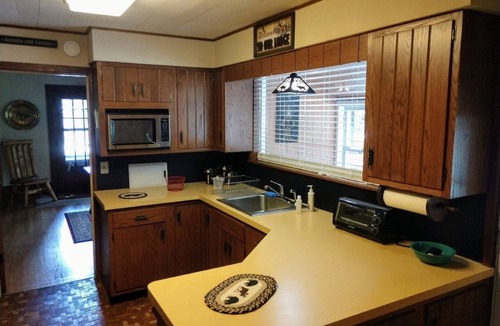 Town of Webb House | The perfect year-round family destination!
