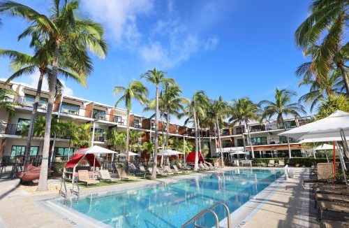 Key West Resort | The Perry Hotel & Marina Key West