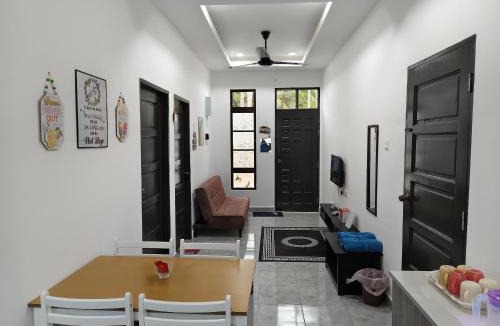 Kota Bharu House | The Pesona Beach House