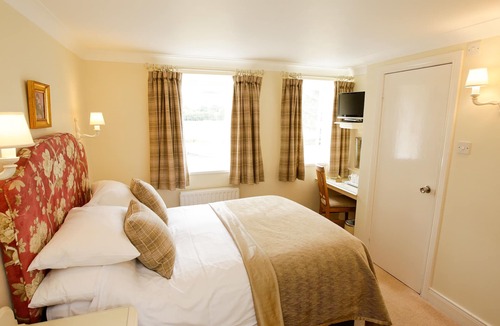 Stannersburn Bed & Breakfast | The Pheasant Inn