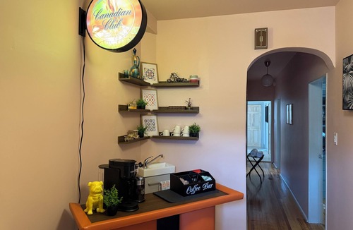 North End House | The Phoenix Lounge: Chic Heritage Flat in Halifax’s Heart