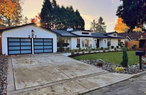 Vancouver House | The Phoenix