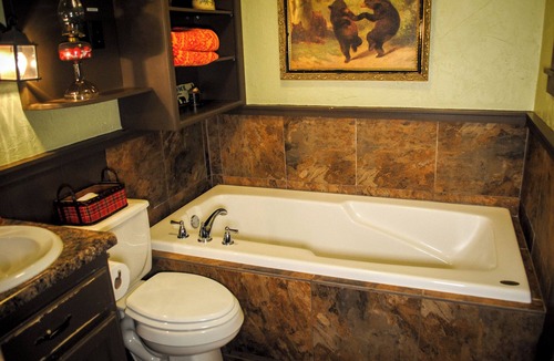 Palisades Bed & Breakfast | The Piñon Cabin at Starlight Canyon Bed & Breakfast