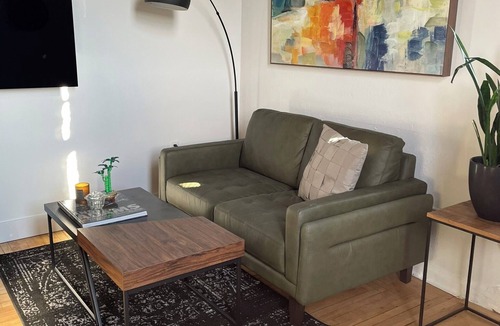 Painted Post Apartment | The Pierce Suite — Minutes to Corning Museum of Glass & Corning Inc.