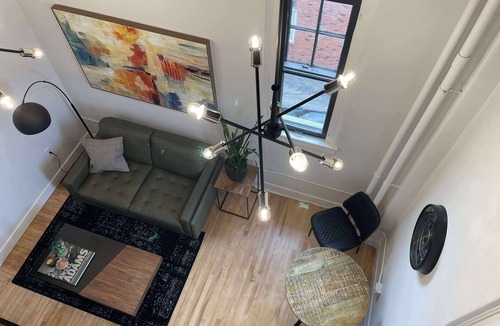 Painted Post Apartment | The Pierce Suite — Minutes to Corning Museum of Glass & Corning Inc.