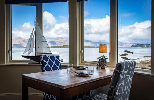 Port Appin Hotel | The Pierhouse Hotel