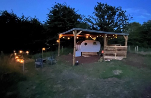 Loughborough House | The Pig Sty - Farm Stay