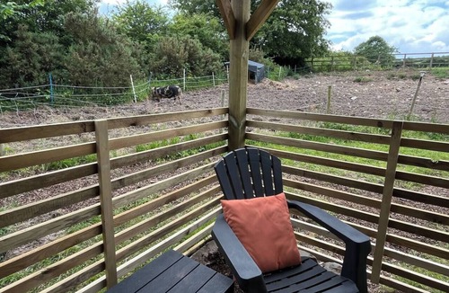 Loughborough House | The Pig Sty - Farm Stay