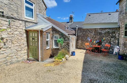 Peasedown Saint John House | The Piggery