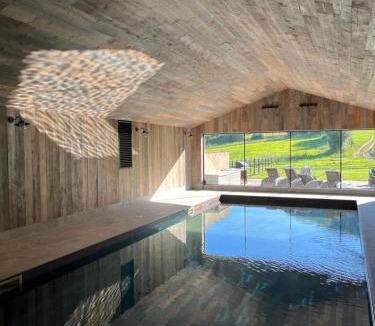 Moreton House | The Piggery