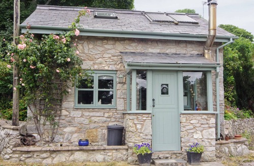 Longford Cottage | The Pigsty Cottage E2783