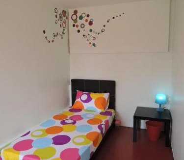 Taman Kota Laksamana House | The Pillohouzzze