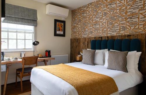 Peninsula Hotel | The Pilot Inn