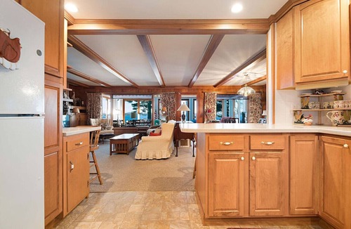 Standish House | The Pilot & Plover Lakeside Retreat