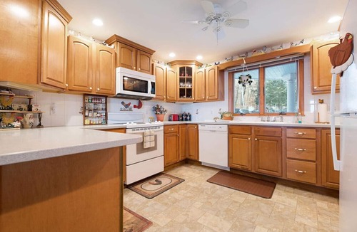 Standish House | The Pilot & Plover Lakeside Retreat