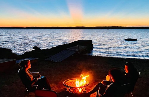 Standish House | The Pilot & Plover Lakeside Retreat