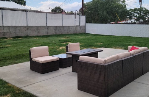 Pilot Rock House | The Pilot Rock Oasis