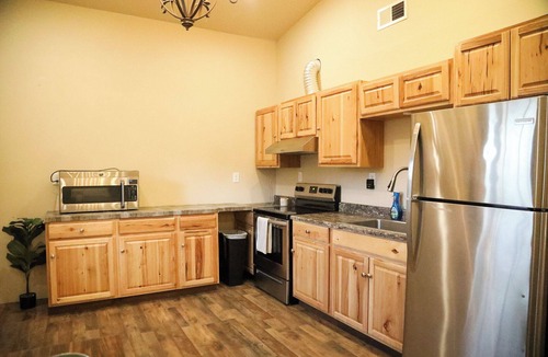 Reece City House | The Pine Crest Barndo