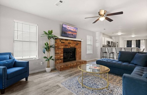 Ladson Apartment | The Pine Grove Retreat
