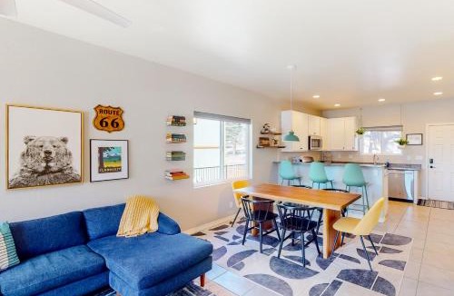 Flagstaff House | The Pine House