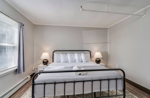 Watertown Bed & Breakfast | The Pine Street Inn - Room 7