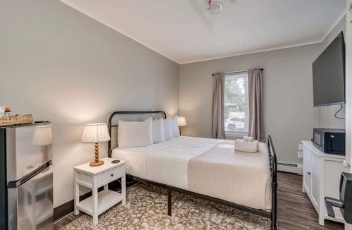 Watertown Bed & Breakfast | The Pine Street Inn - Room 5