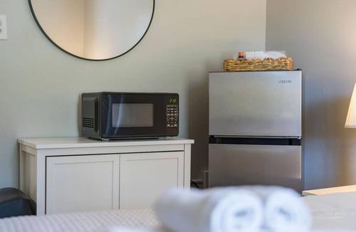 Watertown Bed & Breakfast | The Pine Street Inn - Room 1