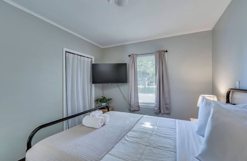 Watertown Bed & Breakfast | The Pine Street Inn - Room 3