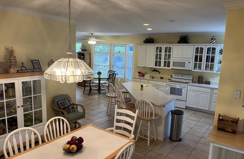 Michigan City House | The Pineapple Retreat