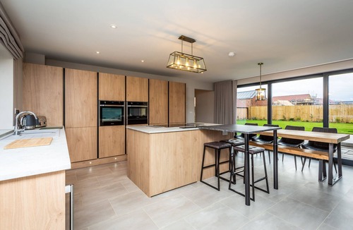 Dunholme House | The Pines, Ashlin Farm Barns