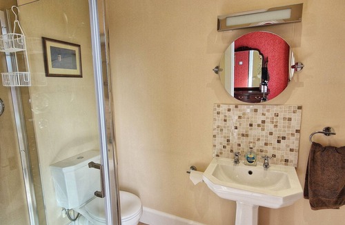 Elgin House | The Pines Guesthouse