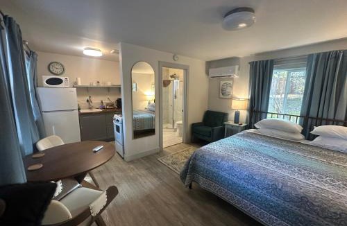 Grass Valley Hotel | The Pines Inn and Cottages