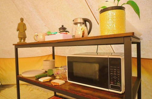 Douglassville Cabin | "The Pines" Luxury Safari Tentnn
