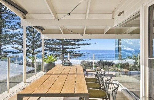 Killcare House | The Pines on Killcare Beach