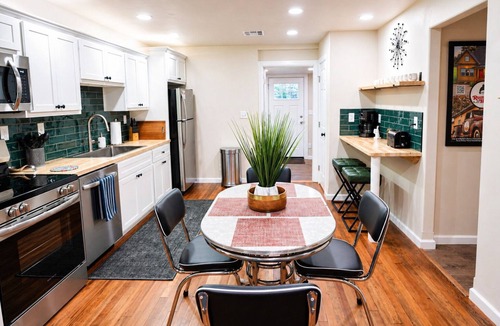 Chickasha House | The Pinewood House | Near USAO + Close to Downtown
